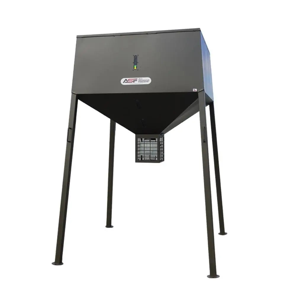 3000lb Broadcast w/solar All Seasons Feeders Broadcast Feeder